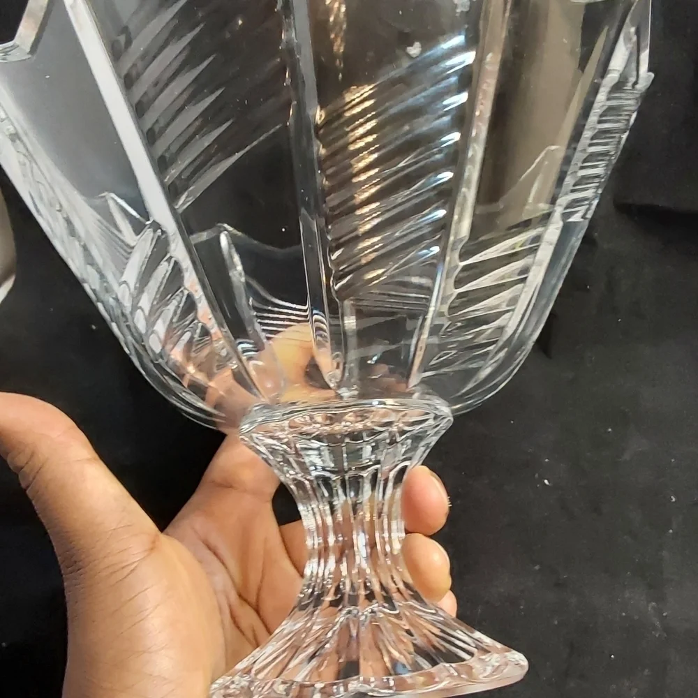 BOHEMIA REAL CLEAR CRYSTAL SPIDER WEB FRUIT STAND‎